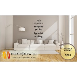 Jeśli się cofasz to tylko po to by wziąć rozbieg.